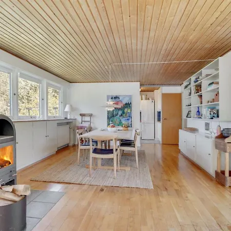 Holiday home Matilda Lokken