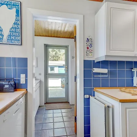 Дом отдыха Matilda - 375m From The Sea By Interhome